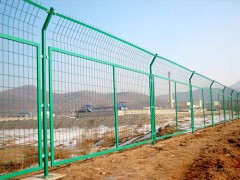 厂家直供堤坝护栏网 河堤护栏网 水渠护栏网公园湖边护栏网图3