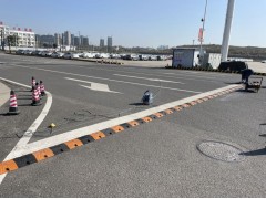 长沙减速带|减速路拱|减速板|橡胶缓冲图2